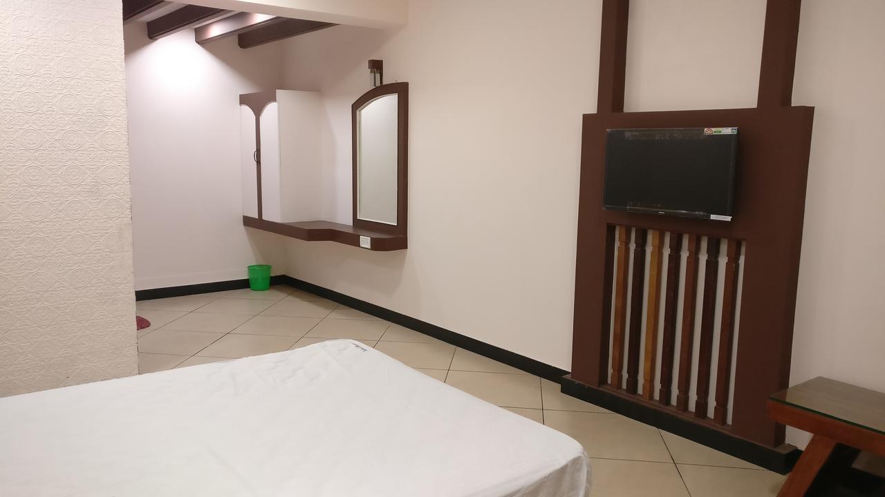 Ashok Bhavan Hotel Мадурай Екстериор снимка